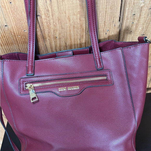 Steve Madden Large Faux Pebbled Leather Tote Crossbody Bag EUC Burgundy/Brown - Picture 13 of 16
